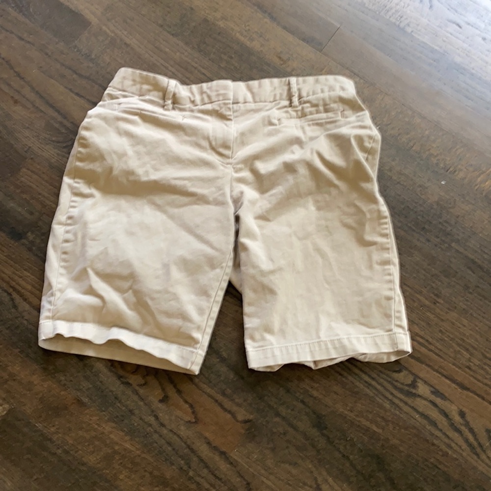 Lands End 10” Khaki Shorts Mid Rise 4